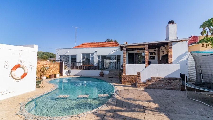 3 Bedroom Property for Sale in Nahoon Valley Park Eastern Cape